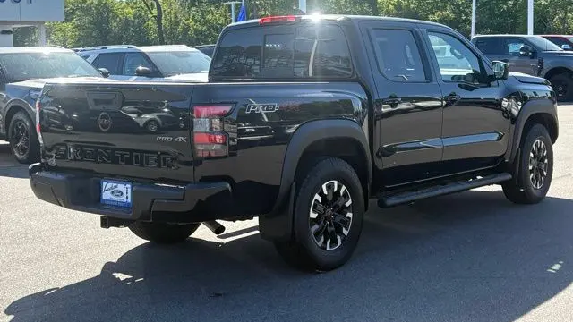 2022 Nissan Frontier S
