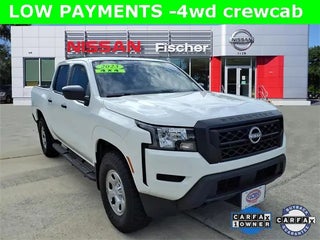 2023 Nissan Frontier with Glacier White Exterior
