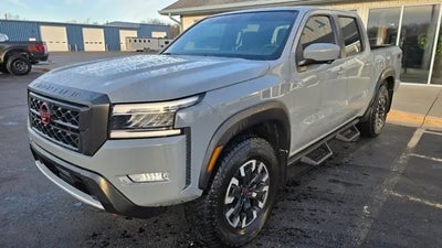 2023 Nissan Frontier 4X4 S 4DR Crew Cab 5 FT. SB