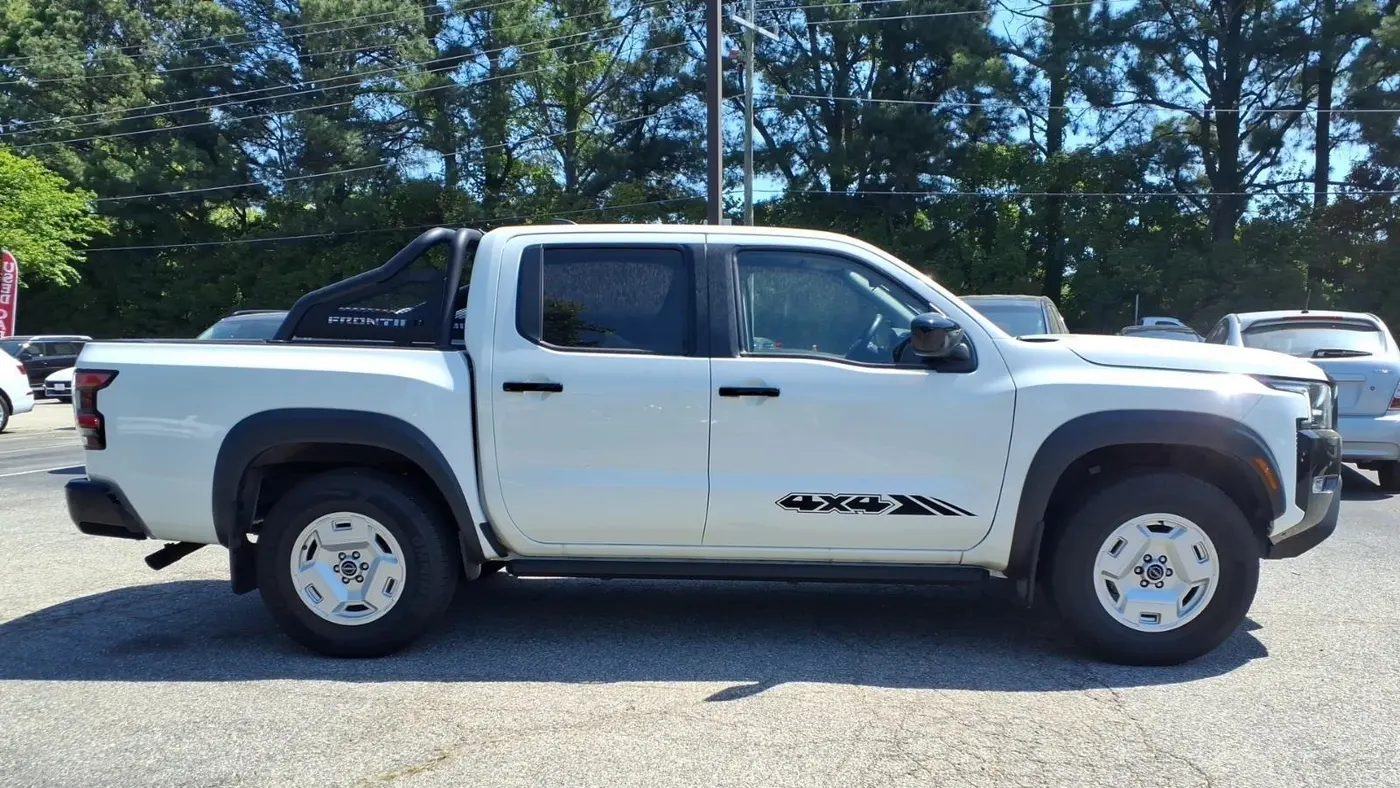 2024 Nissan Frontier S