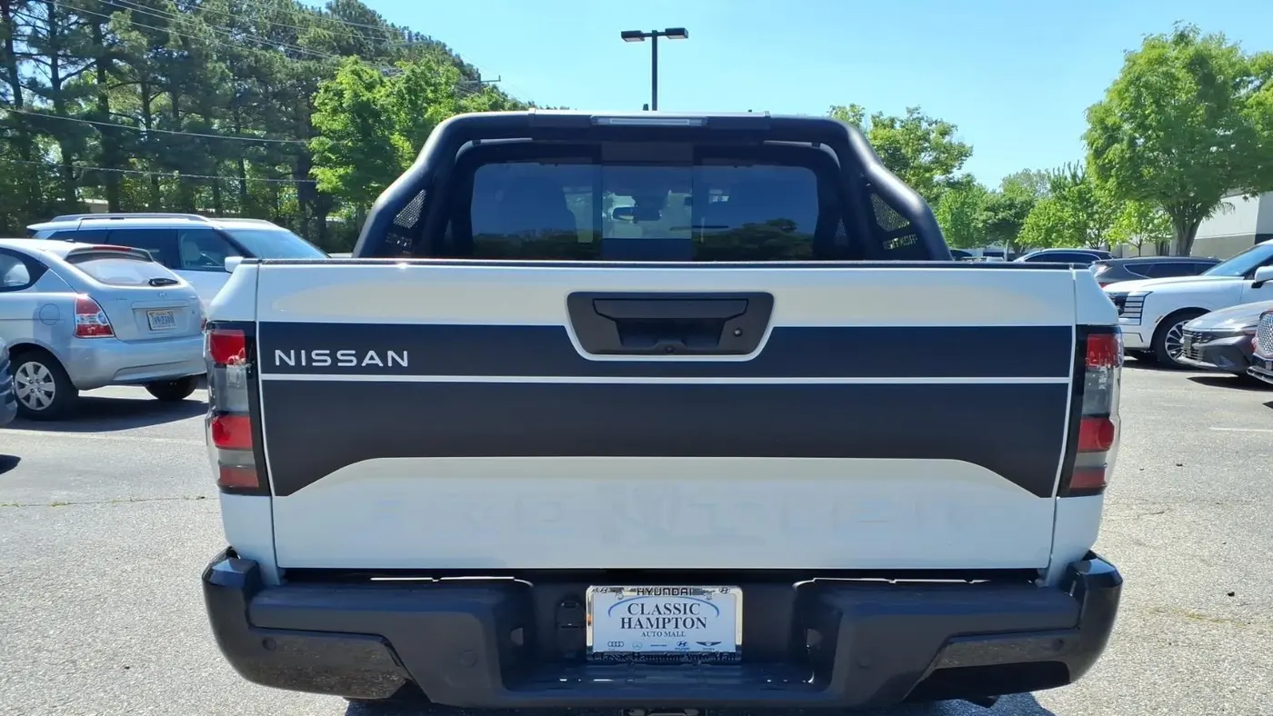 2024 Nissan Frontier S