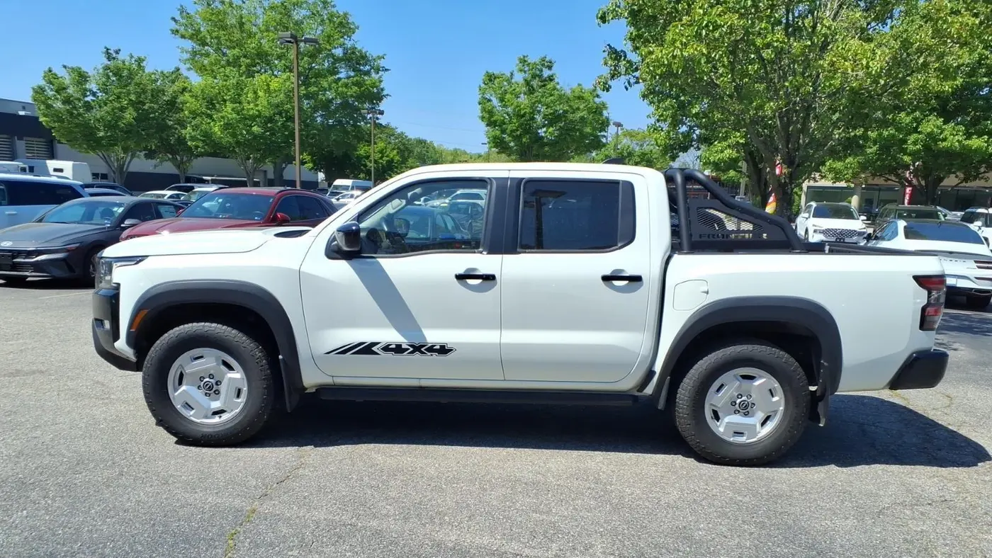 2024 Nissan Frontier S
