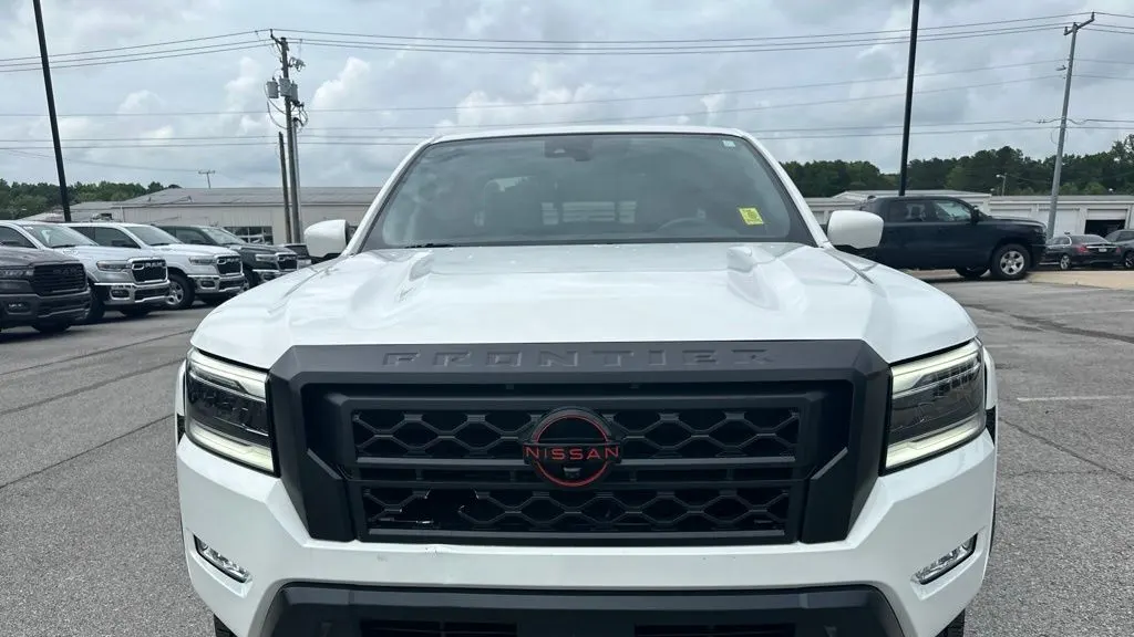 2024 Nissan Frontier PRO-4X
