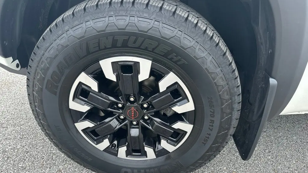 2024 Nissan Frontier PRO-4X