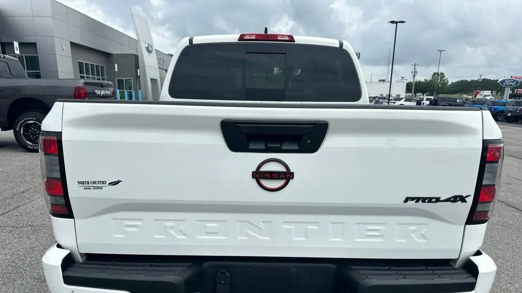 2024 Nissan Frontier PRO-4X