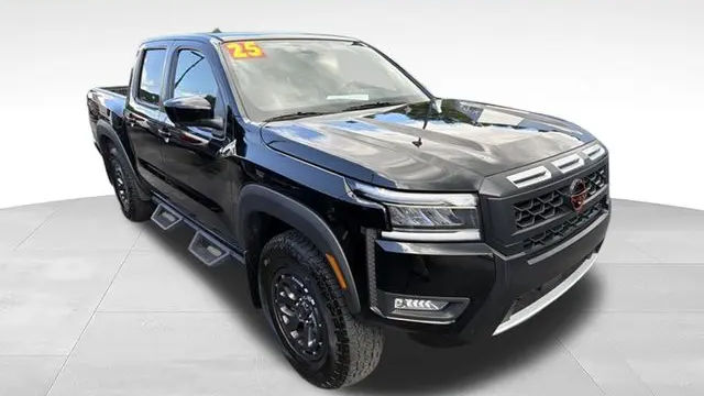 2025 Nissan Frontier S
