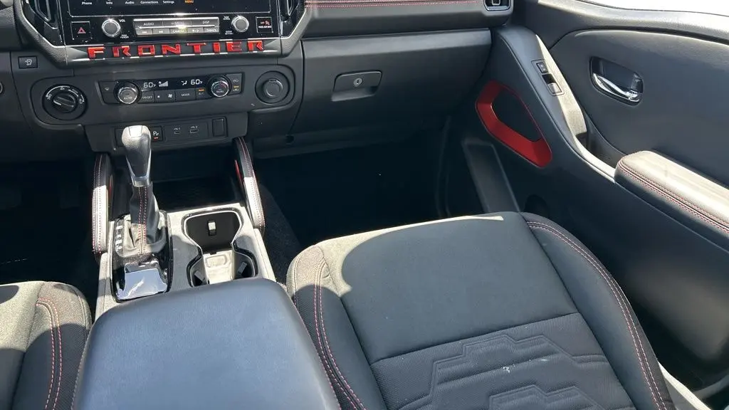 2025 Nissan Frontier S