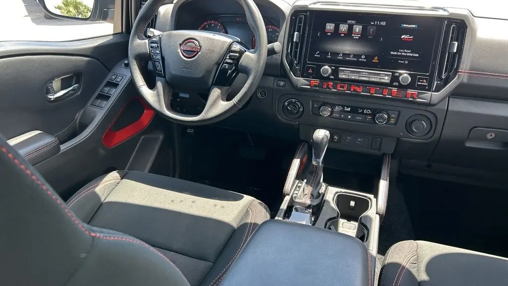 2025 Nissan Frontier S