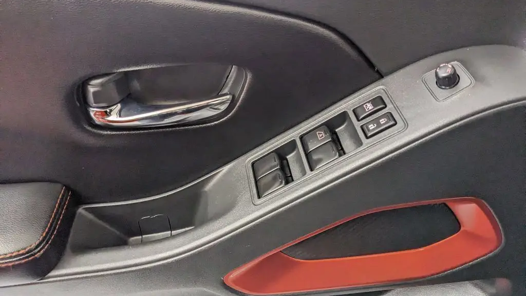 2025 Nissan Frontier S