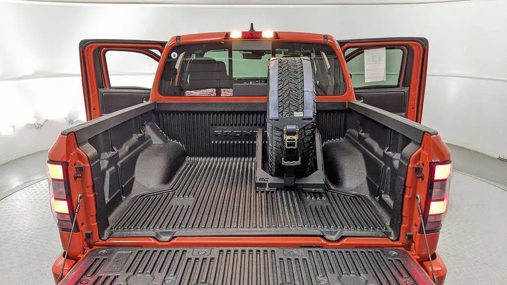 2025 Nissan Frontier S