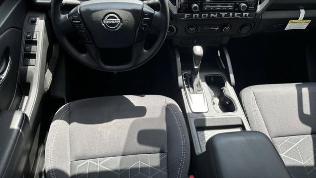 2025 Nissan Frontier S