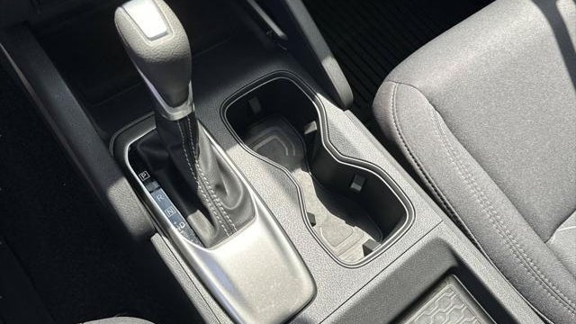 2025 Nissan Frontier S