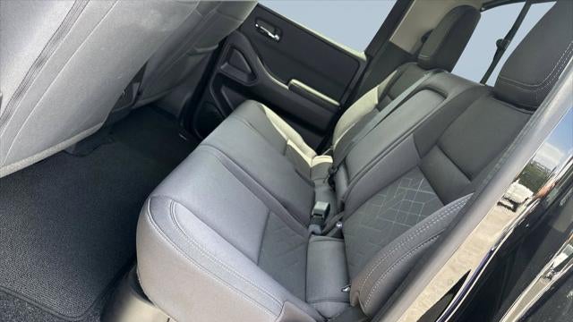 2025 Nissan Frontier S