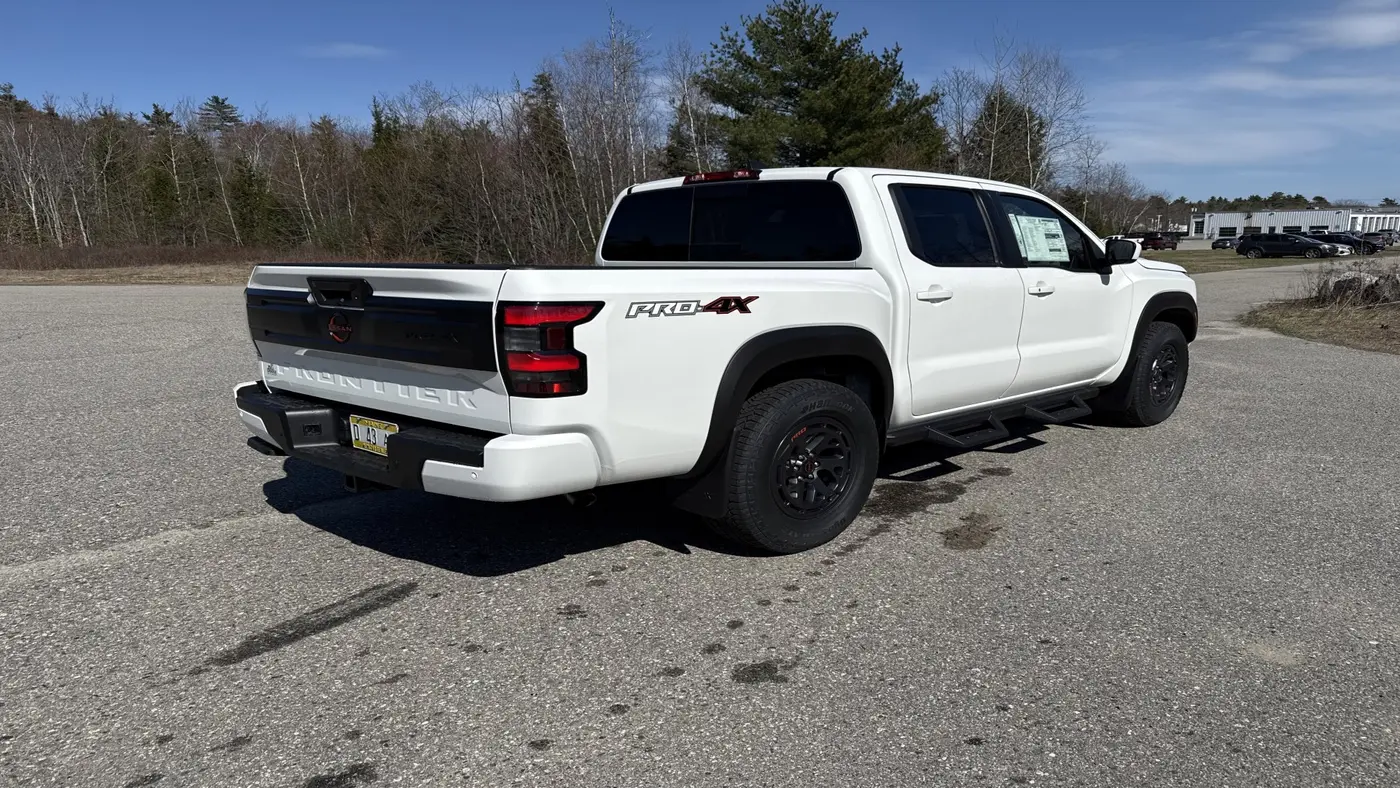 2026 Nissan Frontier PRO-4X