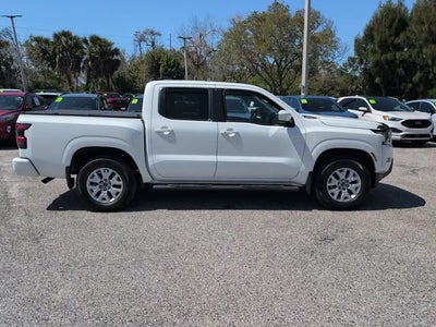 2023 Nissan Frontier 4X4 SV 4DR Crew Cab 5 FT. SB