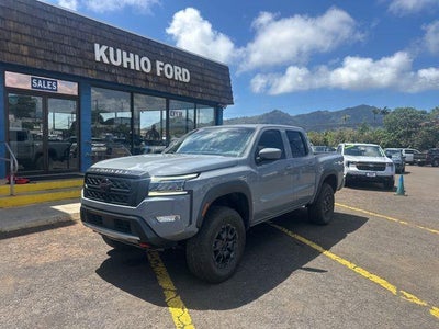 2023 Nissan Frontier 4X4 PRO-4X 4DR Crew Cab 5 FT. SB