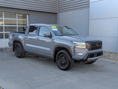 2023 Nissan Frontier 4X4 PRO-4X 4DR Crew Cab 5 FT. SB