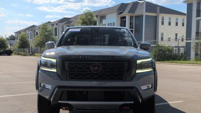 2023 Nissan Frontier S