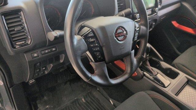 2023 Nissan Frontier S