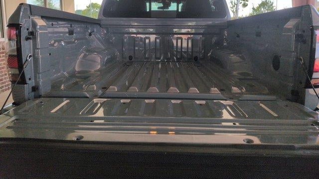 2023 Nissan Frontier S