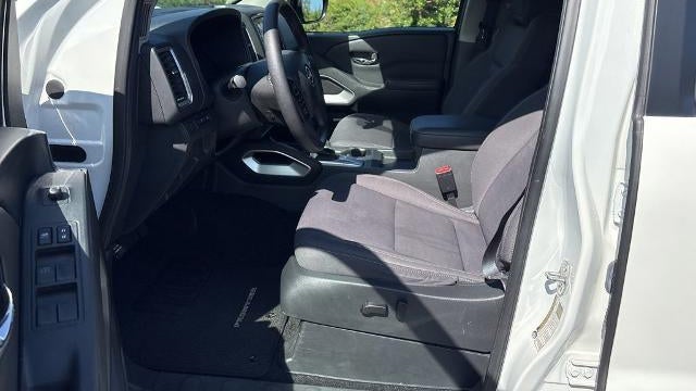 2023 Nissan Frontier S