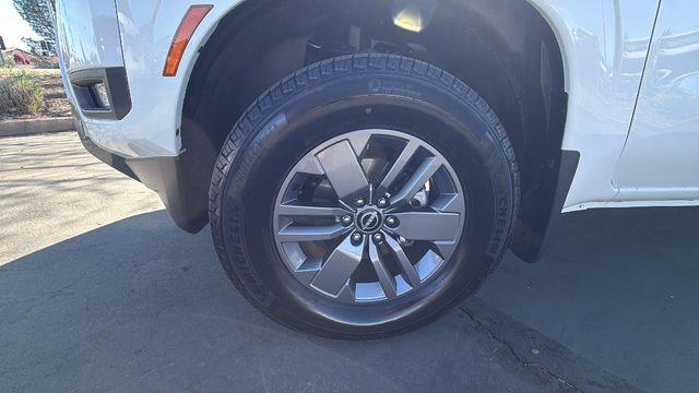2025 Nissan Frontier S