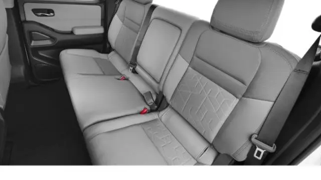 2025 Nissan Frontier S