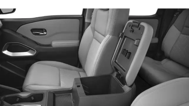 2025 Nissan Frontier S