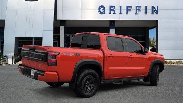 2025 Nissan Frontier S