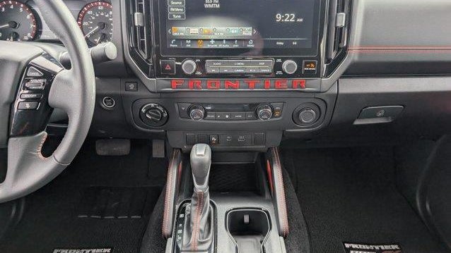 2025 Nissan Frontier S