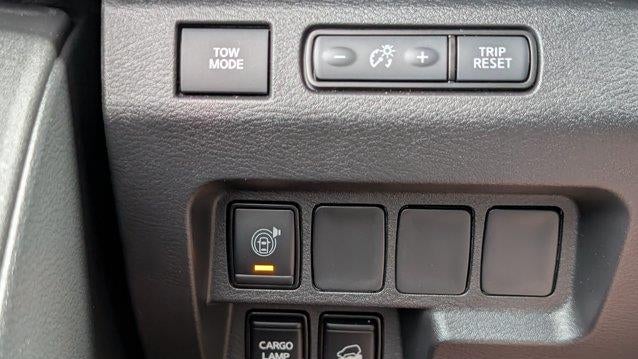 2025 Nissan Frontier S
