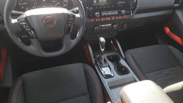 2025 Nissan Frontier S