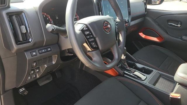 2025 Nissan Frontier S