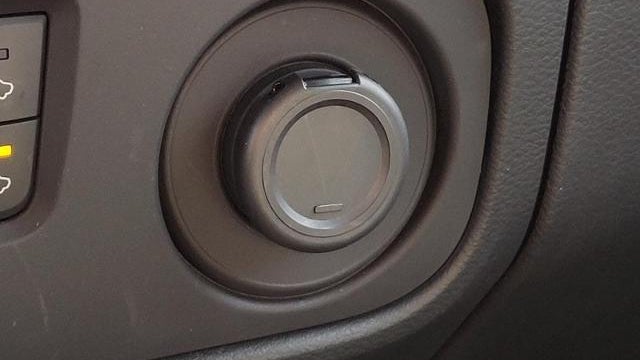 2025 Nissan Frontier S