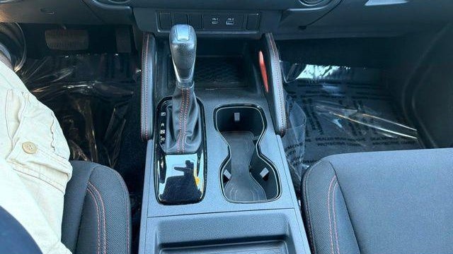 2022 Nissan Frontier S