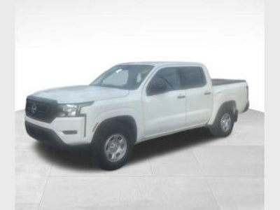 Photo of a 2022 Nissan Frontier 4X4 S 4DR Crew Cab 5 FT. SB for sale