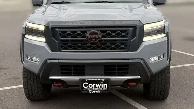 2022 Nissan Frontier S
