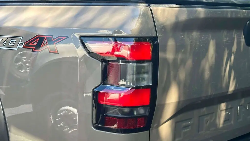 2023 Nissan Frontier S