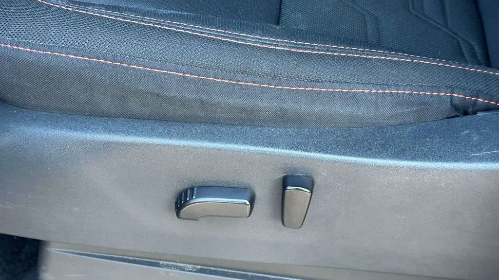 2023 Nissan Frontier S