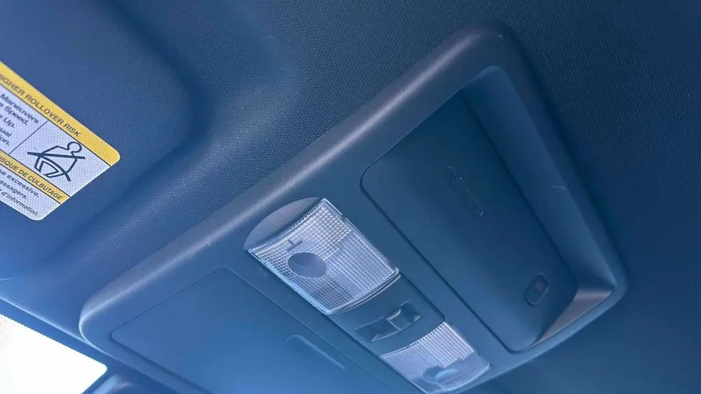 2023 Nissan Frontier S