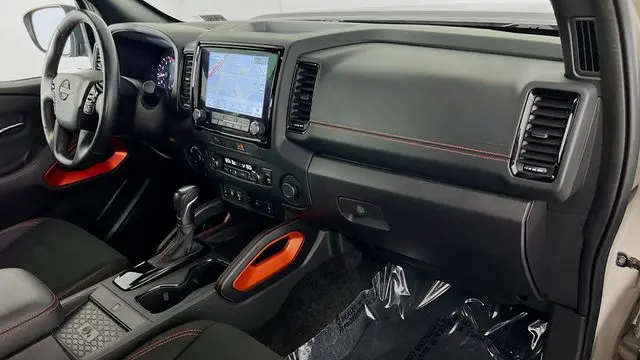 2023 Nissan Frontier S