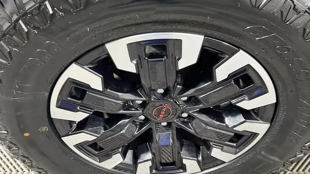 2023 Nissan Frontier S