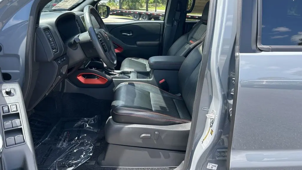 2023 Nissan Frontier S
