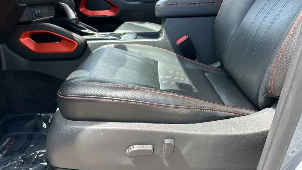 2023 Nissan Frontier S