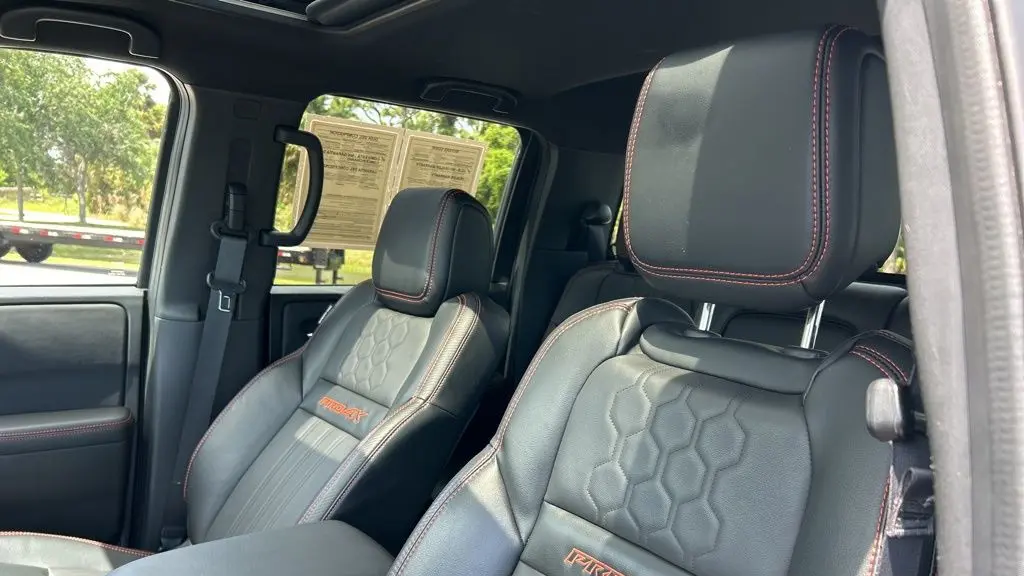 2023 Nissan Frontier S