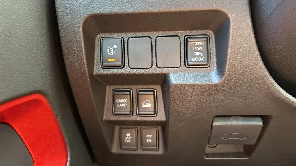 2023 Nissan Frontier S