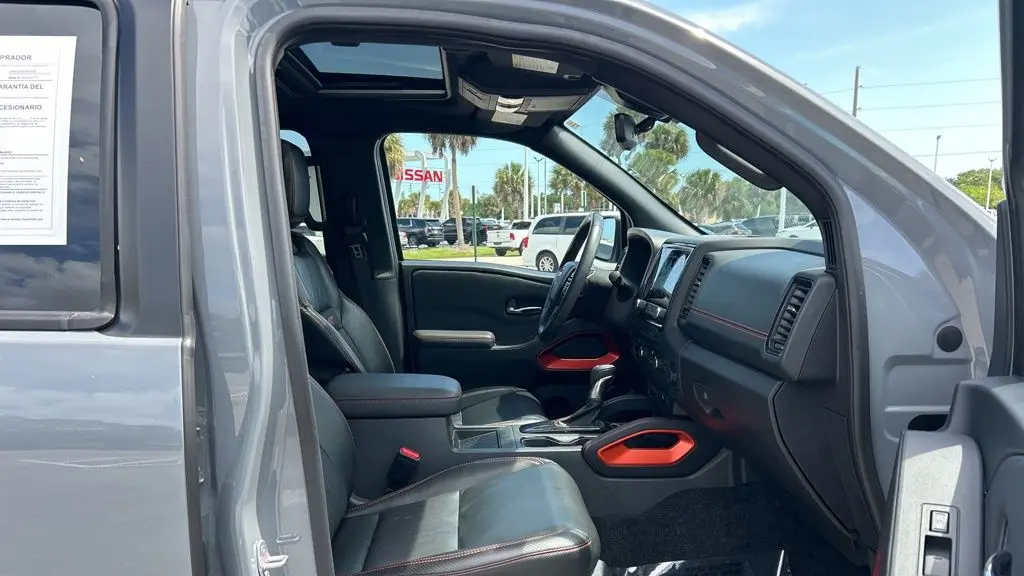 2023 Nissan Frontier S