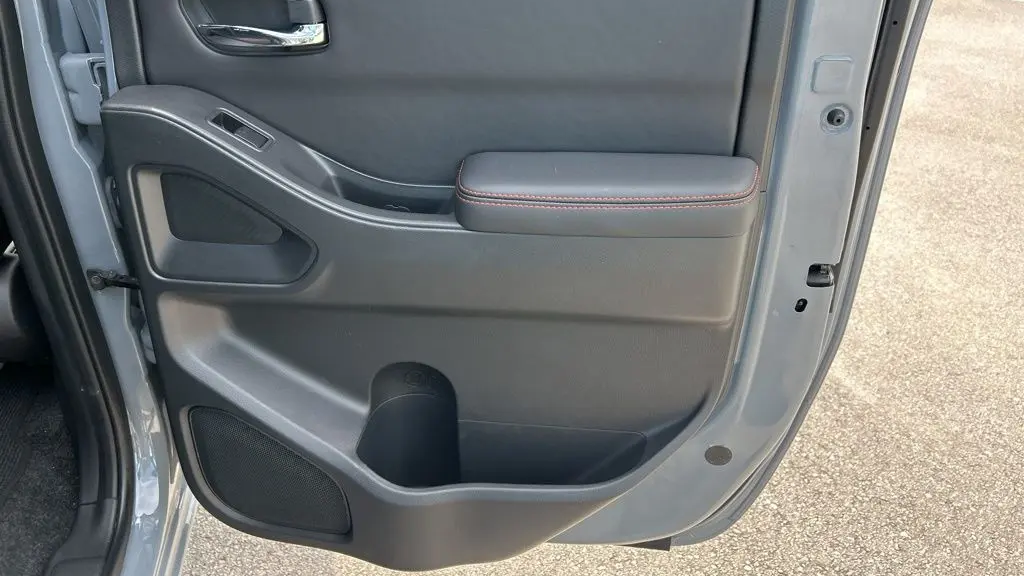 2023 Nissan Frontier S