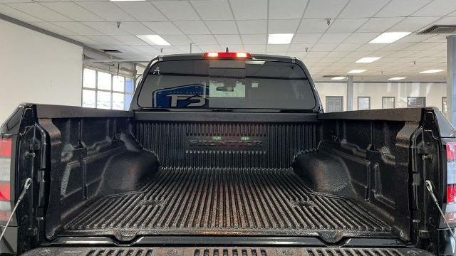 2025 Nissan Frontier S