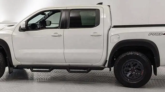 2025 Nissan Frontier S